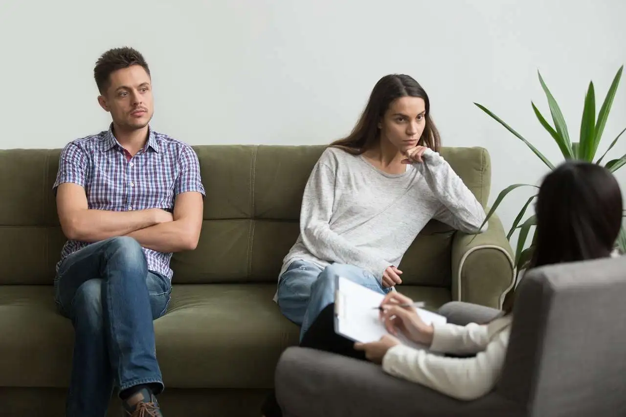 PC couple on sofa 1280